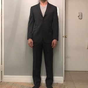 Men’s custom suit from “My Suit”